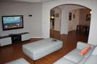 Luxury 4Br Pool Home with Jacuzzi- Inverness - Wifi