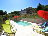 Mansion in Cuzy with Shared Pool - Uima-altaat