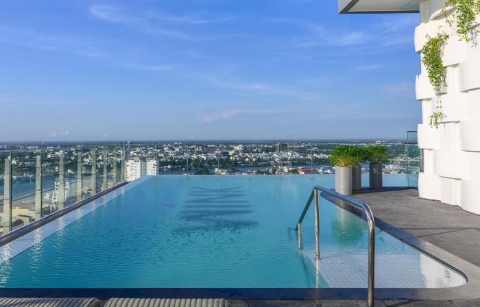 Wink Can Tho Centre, Unscripted by Hyatt - 24 hours stay