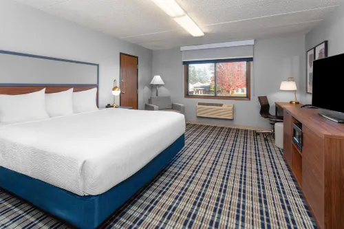 AmericInn by Wyndham Plymouth Hotels in Sheboygan County
