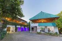 Silver Rock Hotel & Beachfront Apartments