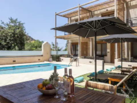 Pantheon Villas & Suites Hoteles en Geropotamos