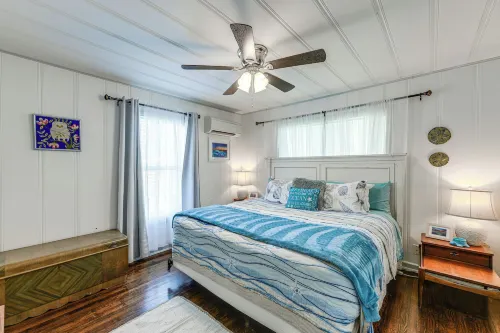 Cozy Cottage w/ Patio < 2 Mi to Rockport Beach! - parkir