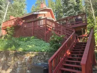 Vail - 2 Guests - Private Studio w/ Queen Bed - Pet Friendly!