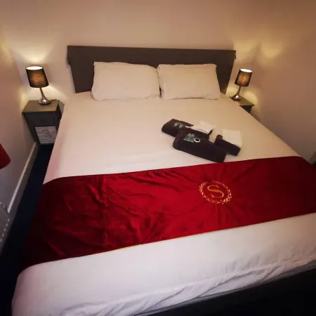 London - 2 Bed Flat - Sleeps 4 - Parking - Wifi Отели рядом с достопримечательностью «Тоттенхэм»