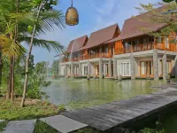 Grand Mega Resort & Spa Hotels in Cepu