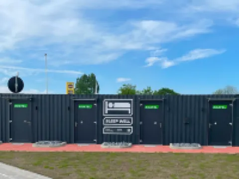 ローテル エムデン A31 エムデンのホテル