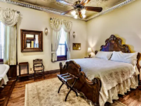 Eastburn Inn Hotels in 