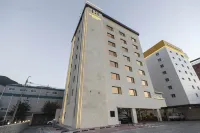 H Avenue hotel jungkwan 佐川駅周辺のホテル