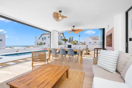 Cest la VIE Beach Villa