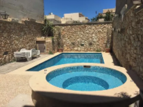Ta' Manwel Farmhouse