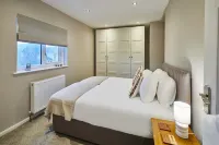 Host Stay Crescent House - 3-Star