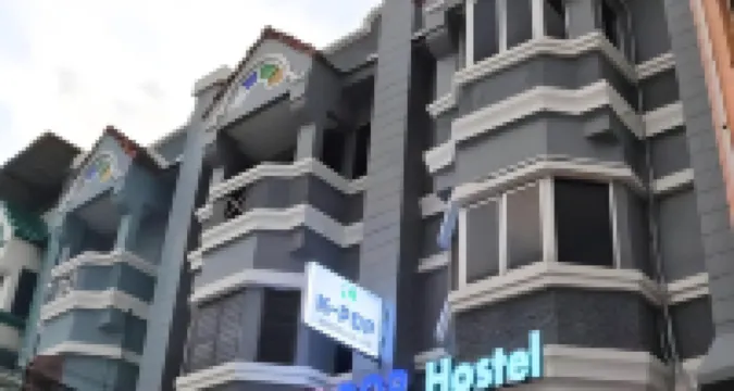 KPOP Hostel Hoteles cerca de Mirador de Karon