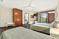 格林伯格斯村酒店