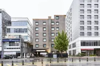 Gorilla Hotel