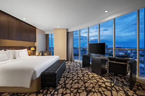 Hotel Melia Makassar - Pool