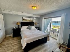 Lakefront Condo and Beach