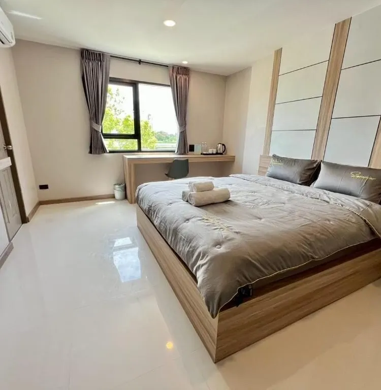 ห้องมาตรฐานเตียงเดี่ยวพร้อมวิวเมือง