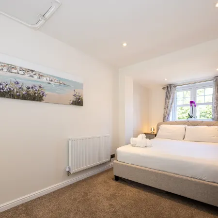 GuestReady - A Haven by the River Hotels in Eccles