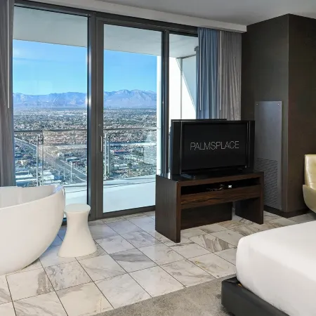 Palms Place Hotel and Spa