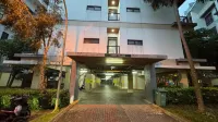 1Br CondoVilla at BSD Free Parking n Netflix by Betah Banget