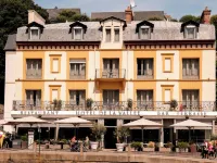 Hôtel de La Vallée Hotels in Dinard