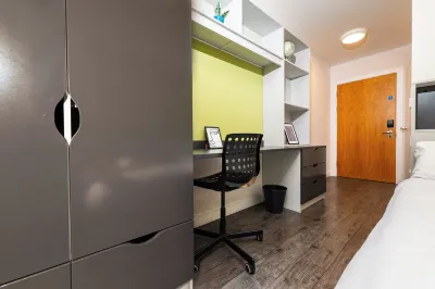 Binary Hub Hotels in 