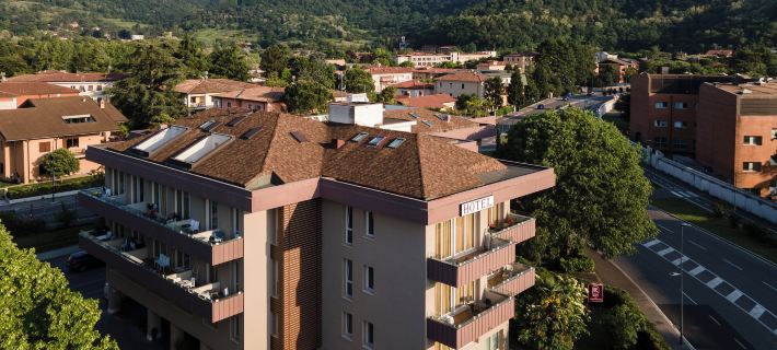 Regal Hotel & Apartments Hotels in Brescia