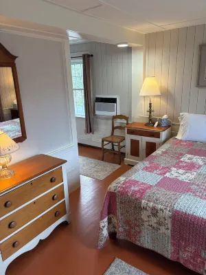 老鷹小屋客棧 酒店