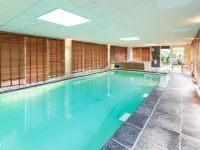 Ibis Budget Morlaix - ที่มีสระว่ายน้ำ