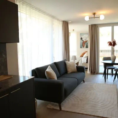Lamira - Serviced Apartments Hotels near Wollishofen