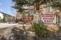 She305 Summit House East 1 Bedroom Condo