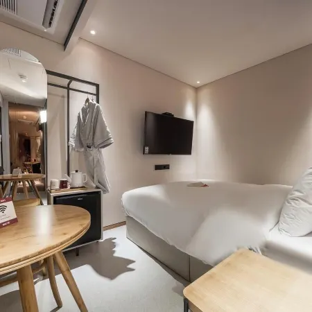 MU:TE Hotel