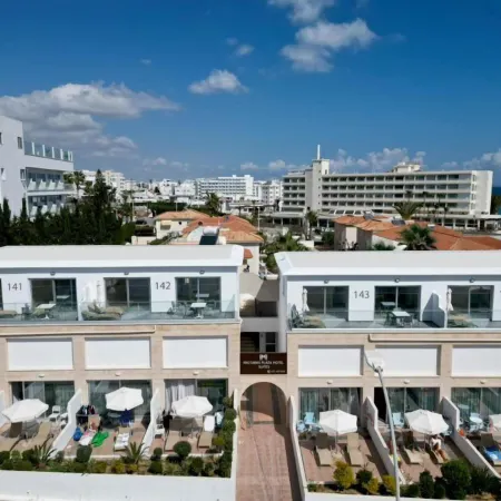 Protaras Plaza Hotel