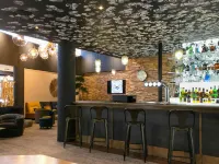 波爾多機場美居酒店 - 酒吧