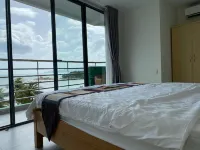 A Pao Cafe & Homestay Hotels near هون تشونغ