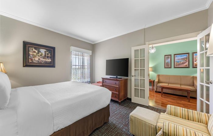 Best Western Plus Georgetown Inn  Suites
