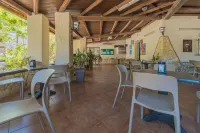 Camping Villaggio Egad - breakfast