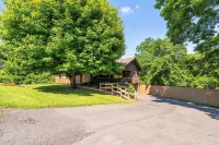 Large Home Near Bristol Speedway