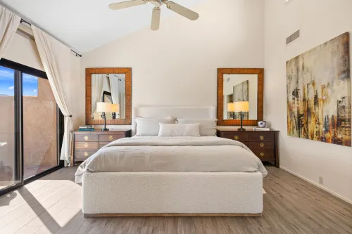 Ironwood Condo: Jacuzzi, Mountain Views, Prime Palm Desert! - Condos