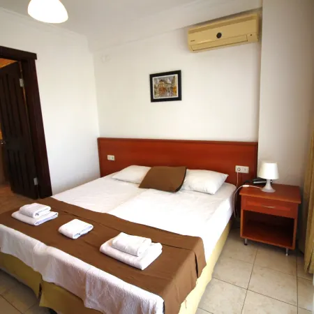 Bonapart Hotel