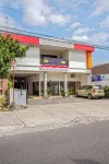RedDoorz Near Adisucipto Airport 3 - Frühstück