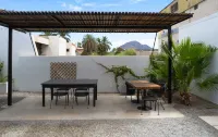 Hotel Marea Baja - Bãi đậu xe