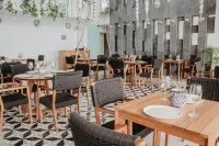Hotel B Cozumel - 4-Star