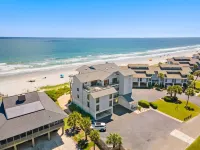 Penthouse Oceanfront Villa at Inlet Point on Litchfield Beach 3 Bedroom Condo by Peace Vacations - 精品