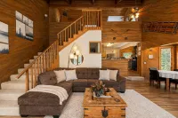 Alpine Lake Escape on Fish Lake 3 Bedroom Home by NW Comfy Cabins by RedAwning - Alppimaja