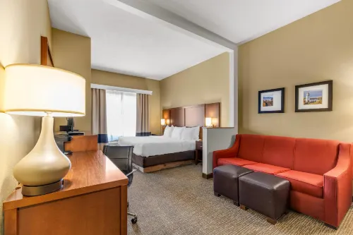 Comfort Suites Airport - spa