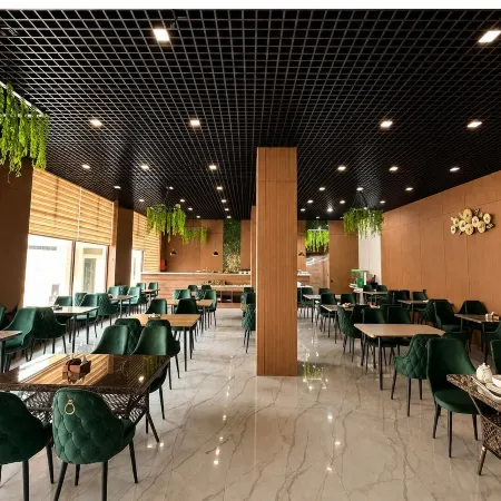 Humo Plaza Hotel