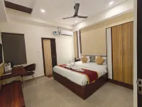 Royal Rooms and Banquet - Kitchenette