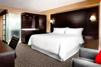 Four Points by Sheraton Mississauga Meadowvale - Romantic